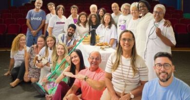 Espetáculo em Salvador transforma histórias reais de fé em experiência teatral emocionante