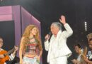 VÍDEO: Maria Bethânia e Caetano Veloso cantam com Shakira em ensaio na Praia de Copacabana