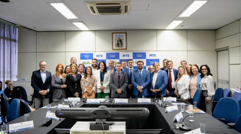 Salvador assegura recursos inéditos para modernizar o Simm e qualificar trabalhadores
