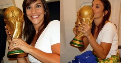 Ivete Sangalo entra no clima da Copa e posta fotos com a taça em apoio à Seleção