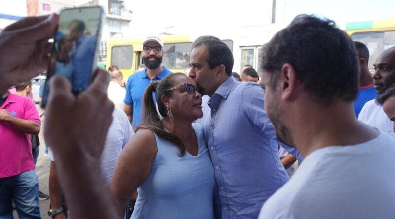 Assinatura da ordem de serviço para requalificação da Rua Conde de Porto Alegre
