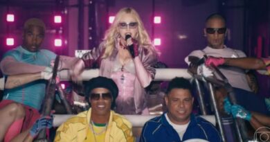 Ronaldinho Gaúcho revela ligação de Madonna para participar de show na final da Copa do Mundo: “Muito querida”