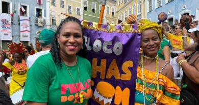 Filhas do Som celebram 3 anos de bloco no 2 de Julho e reafirmam independência das mulheres na caminhada