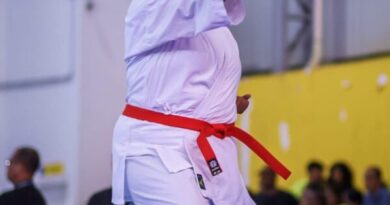Atleta de Itapuã busca apoio para representar a Bahia na Copa Kiai Open de Karatê  