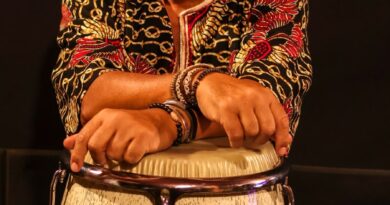 Blog do Marrom: Muito além da percussão