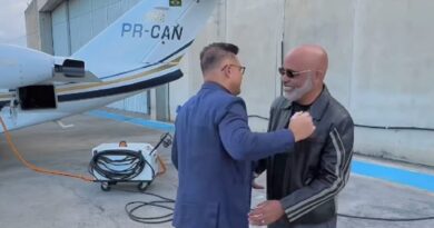 Vídeo mostra empresário desaparecido ao lado do cantor Rick antes de viagem de helicóptero